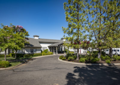 Country crest post-acute driveway